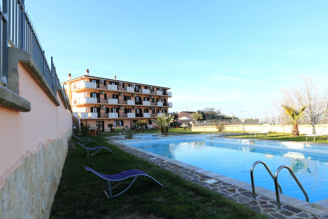 Chimento Resort Corigliano Calabro Exterior foto