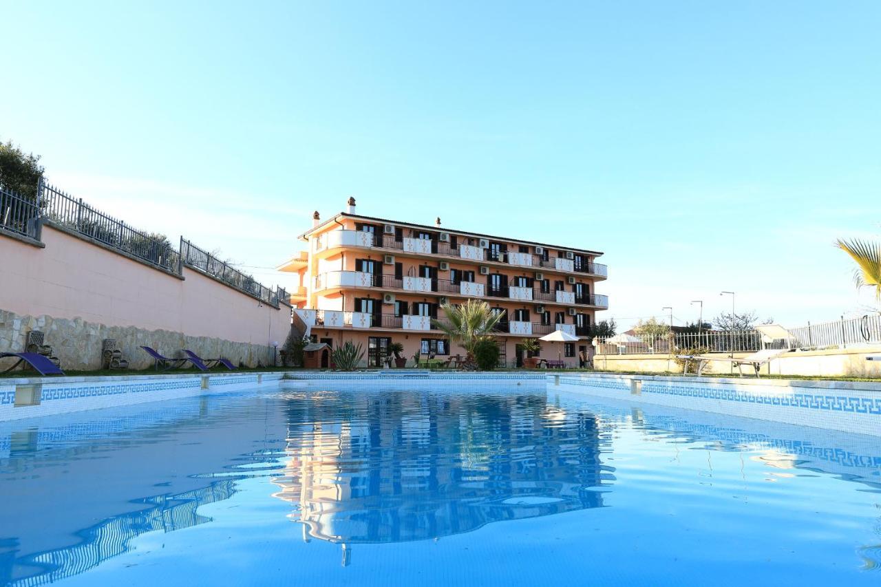Chimento Resort Corigliano Calabro Exterior foto
